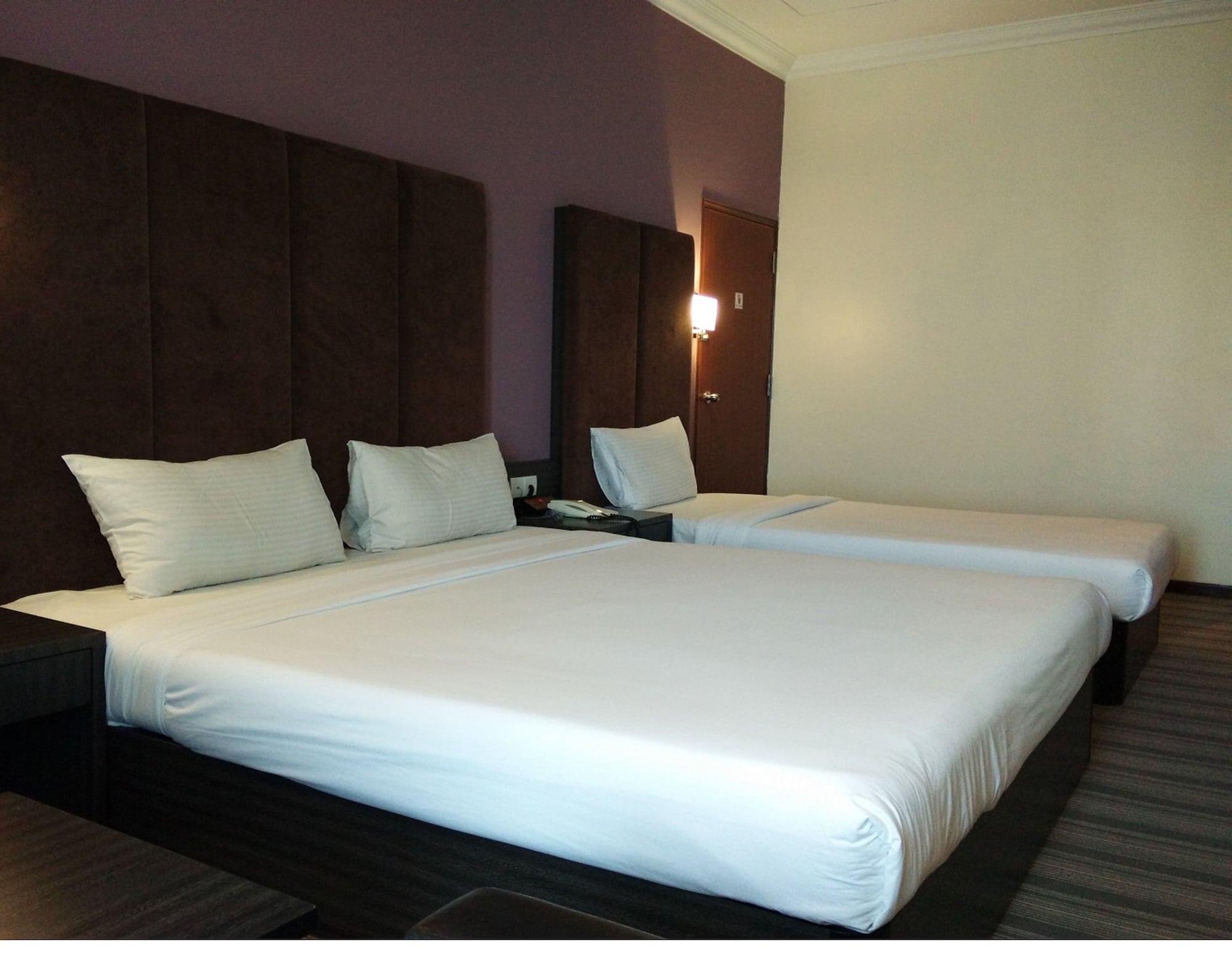New York Hotel Johor Bahru Exteriör bild