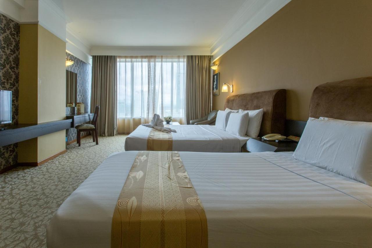 New York Hotel Johor Bahru Exteriör bild